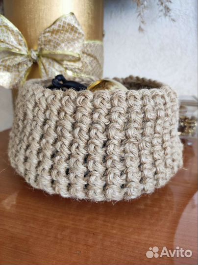 Корзина плетеная из джута