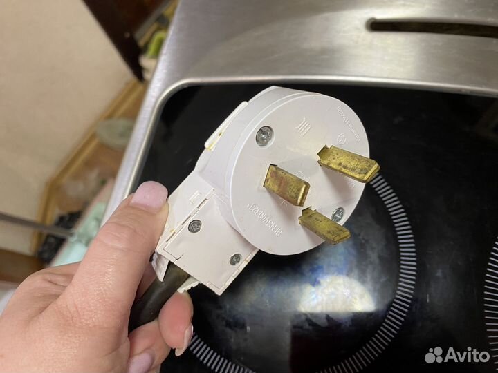 Плита электрическая Hansa