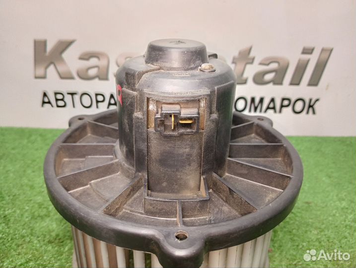 Моторчик печки Kia Spectra