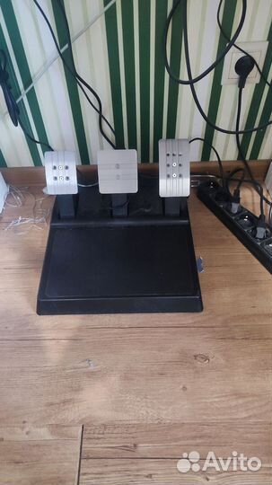 Руль thrustmaster t300 rs gt edition