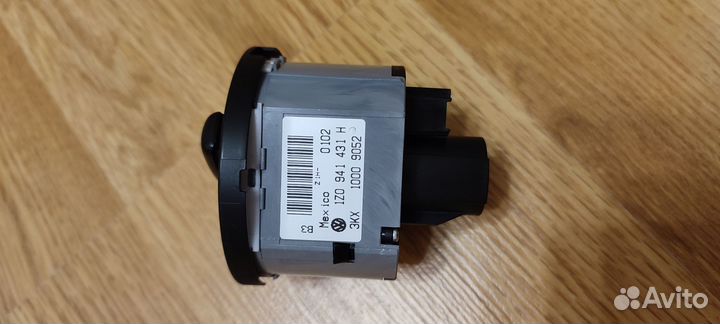 Переключатель света фар Skoda Octavia A5