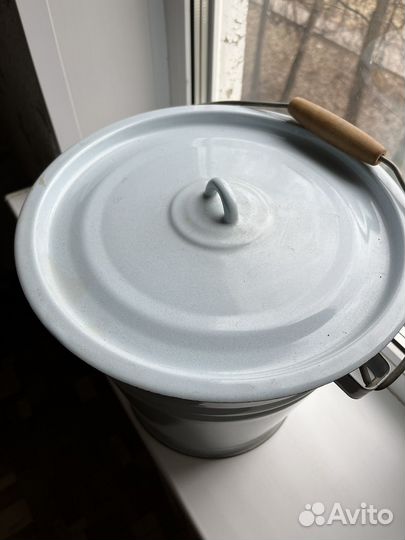 Ведро с крышкой эмалированное СССР 10 л