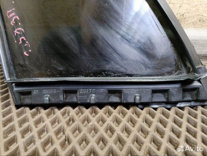 Стекло двери глухое заднее правое Toyota Carina Ff