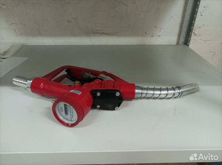 Пистолет заправочный со счетчиком и отсечкой
