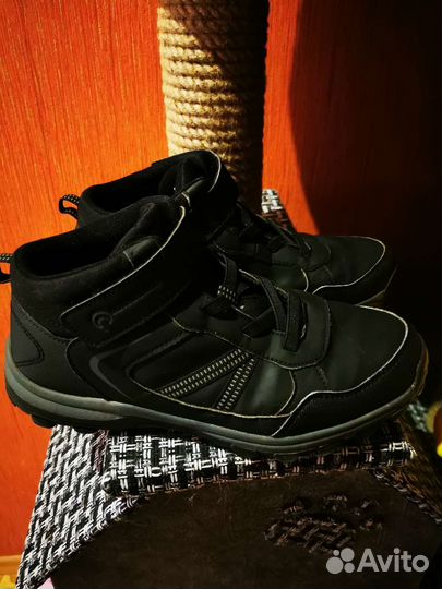 Кроссовки outventure