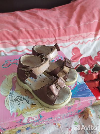 Обувь на девочку 19 размер