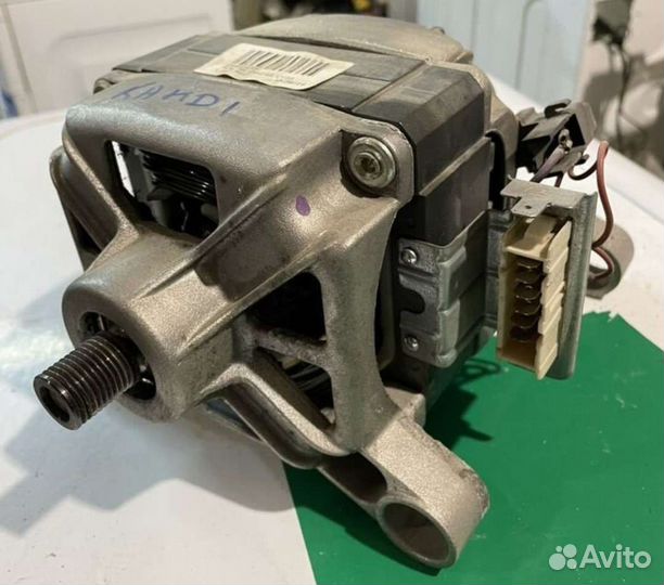 Двигататель стиральной машины candy