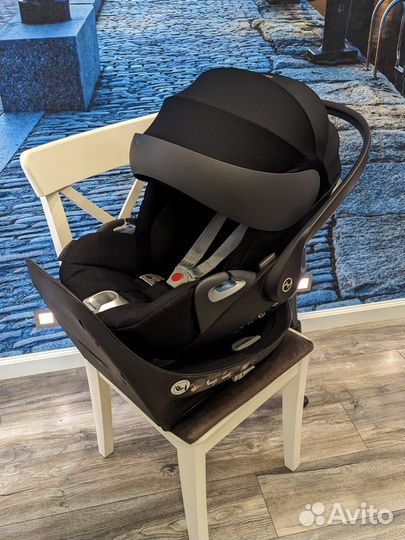 Автолюлька Cybex Cloud Z i-Size + Isofix Base Z