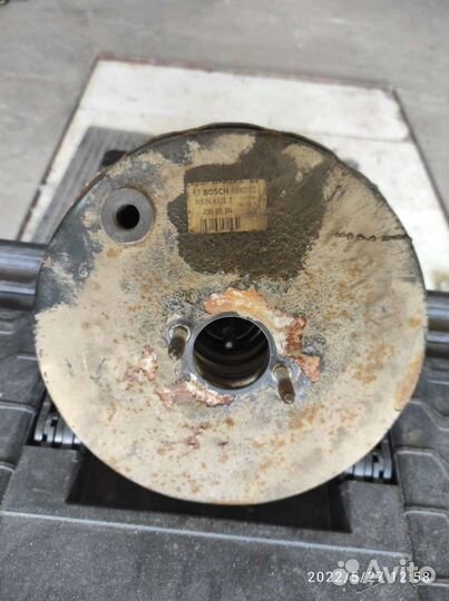 Вакуумный усилитель тормозов Рено кенго1