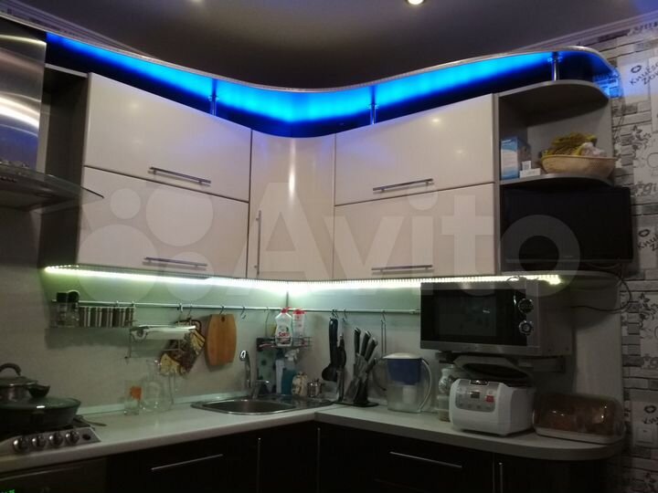 2-к. квартира, 58 м², 8/9 эт.