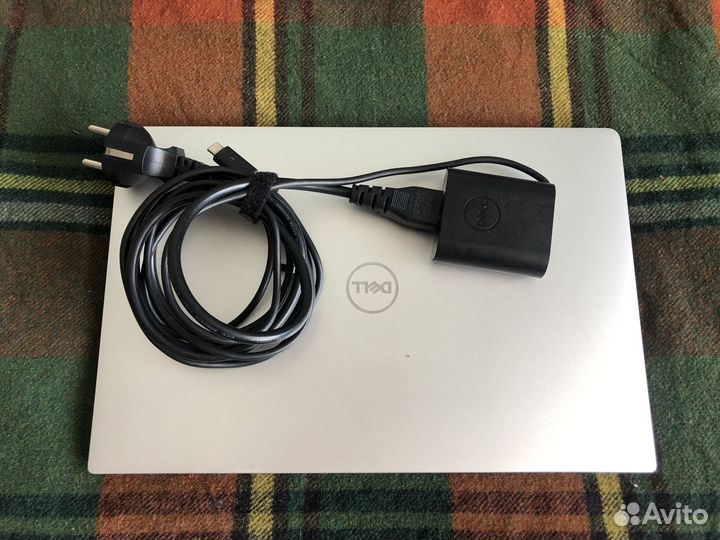 Dell XPS 13 9370 (i5, 8gb, 256gb, FHD)