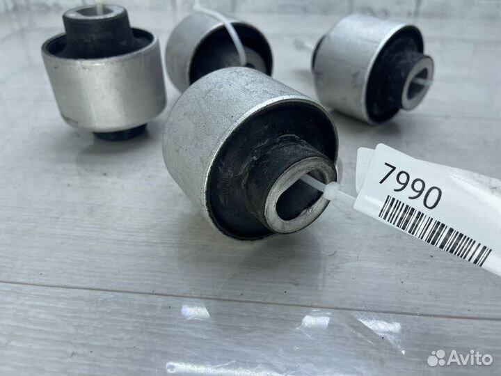 Сайлентблок рычага Mercedes E-Class W211