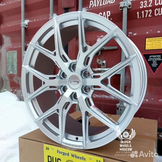 Кованые диски R22 на Cadillac Escalade Vossen HF-5