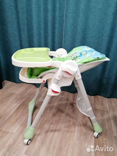 Стульчик для кормления Babyton Tasty Green