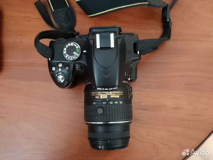 Зеркальный фотоаппарат Nikon
