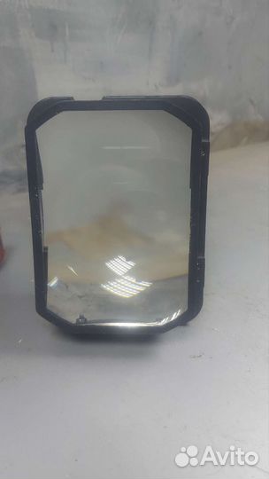 Увеличительное стекло для фотографий