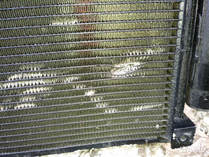 Радиатор кондиционера Jeep Cherokee KL