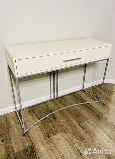 Консольный столик в стиле лофт «beige silver»