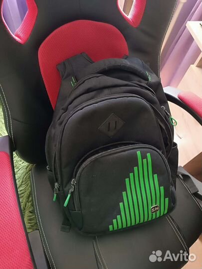 Школьный рюкзак
