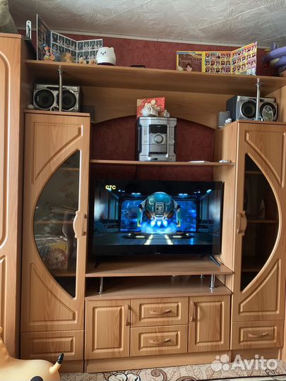 Стенка в гостиную