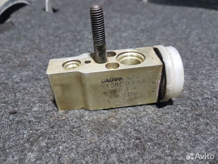 Клапан кондиционера hyndai accent