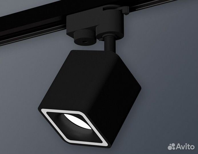 Светильник на штанге Ambrella Light XT XT7813020