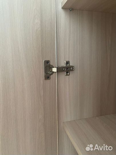 Продам трёхдверный шкаф