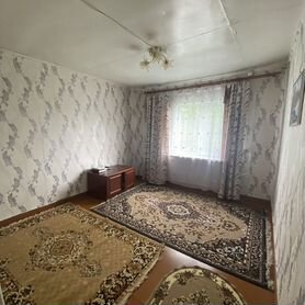 3-к. квартира, 60 м², 1/1 эт.