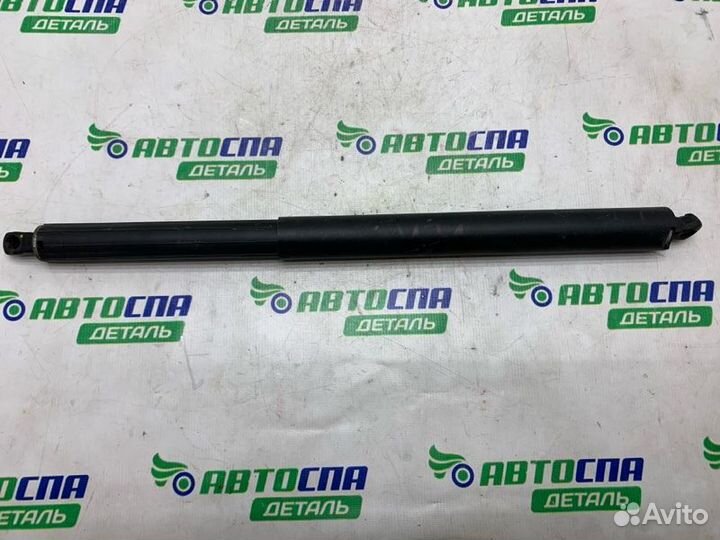 Амортизатор крышки багажника правый Mercedes Benz