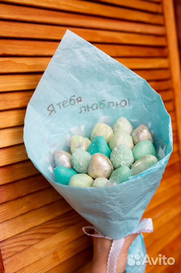 Букет из клубники в шоколаде S размера