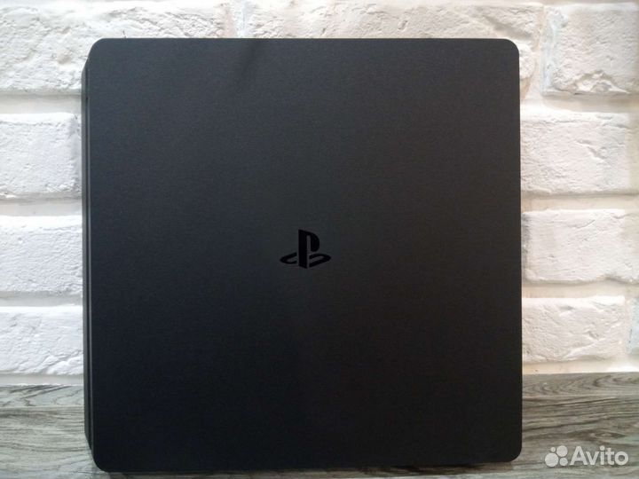 Sony PS4 slim