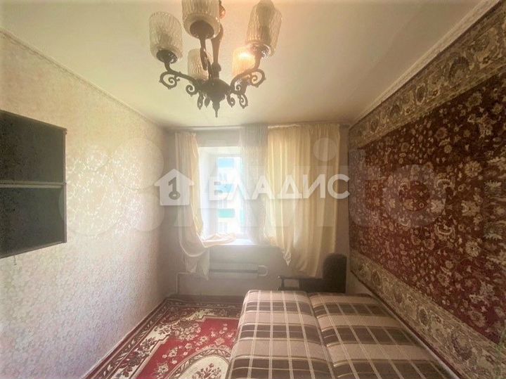 Комната 12,5 м² в 4-к., 3/5 эт.