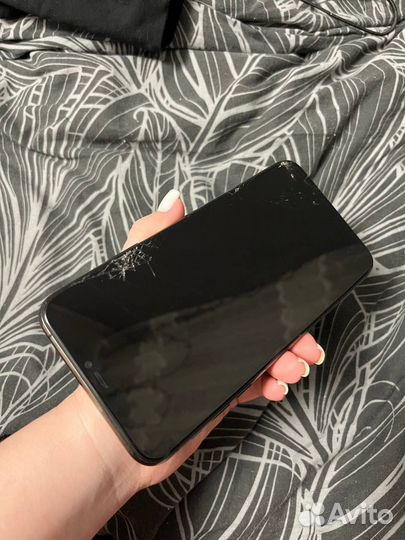 iPhone 11 Pro Max, 64 ГБ