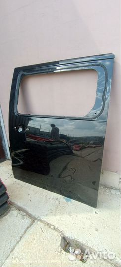 Дверь левая пассажирская Пежо тревелер