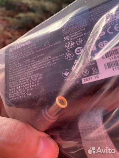 Зарядка для ноутбука Lenovo