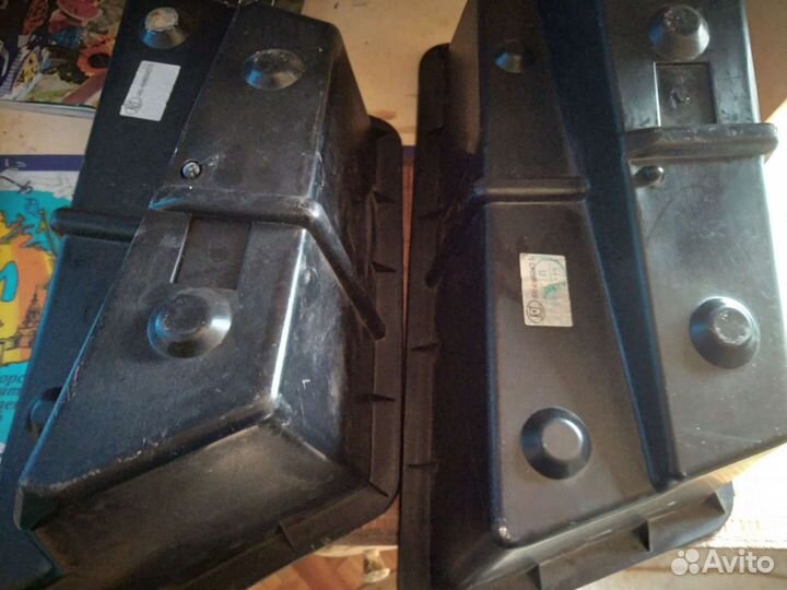 Пластиковые вставки в нишу багажника priora