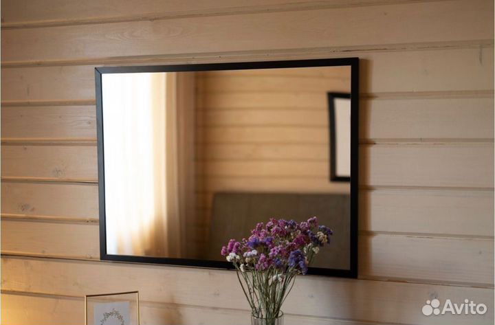 Зеркало в черной алюминиевой раме 60*80см