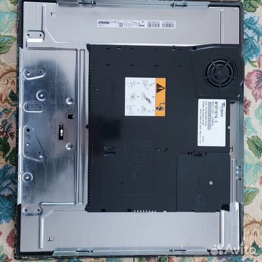 Индукционная варочная панель Whirlpool IKEA