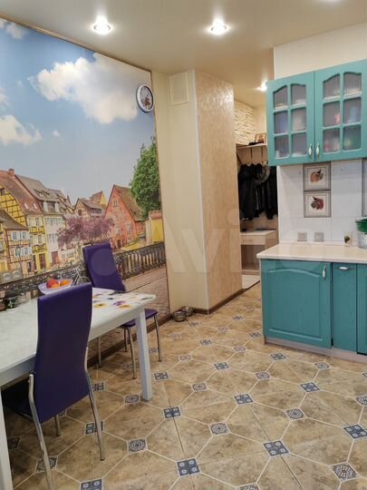 3-к. квартира, 72 м², 2/9 эт.