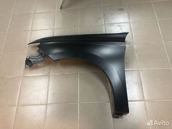 Крыло переднее левое Mitsubishi Outlander 3 (13-15