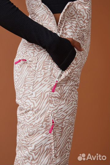 Горнолыжный комбинезон S 42/44 новый