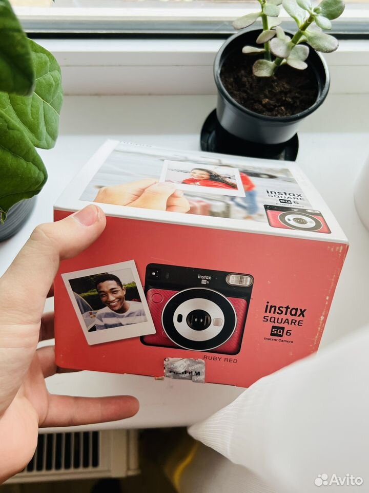 Новый Instax Square SQ6 Fujifilm красный