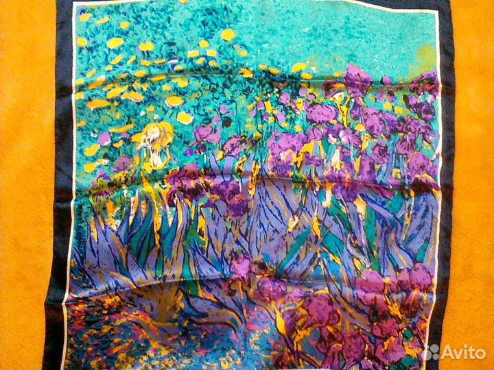 Новые платок и шарфы