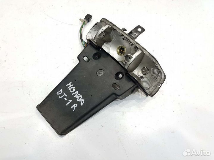 Брызговик корпус стоп сигнала Honda Dj1r
