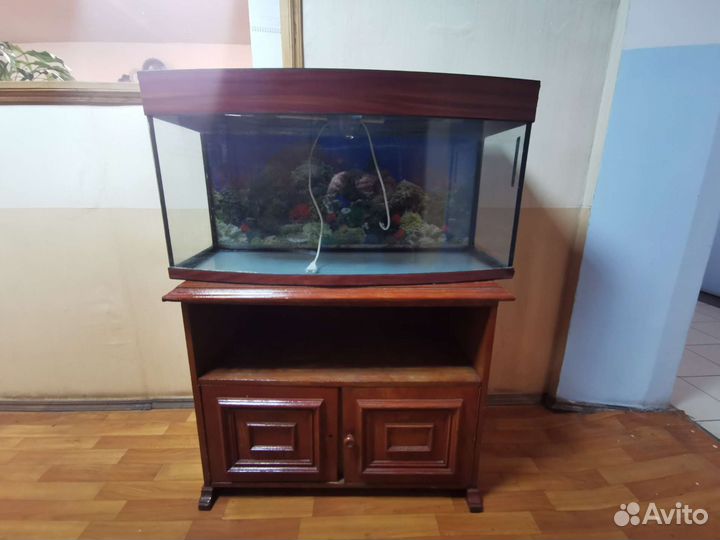 Аквариум с тумбой бу