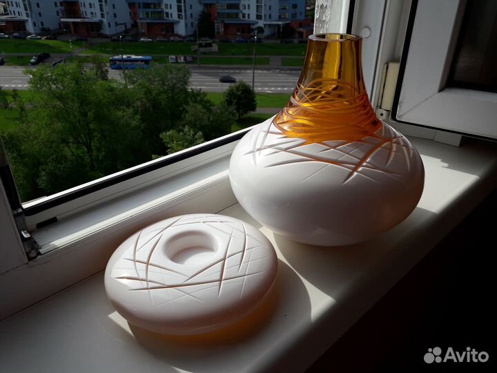 Ваза и подсвечник цветное стекло Европа