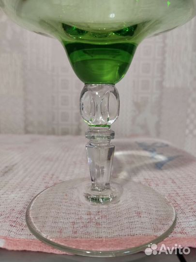 Ваза конфетница на ножке, цветное стекло 1960-1970