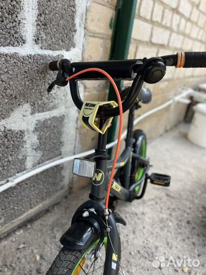 Велосипед детский 4 колесный