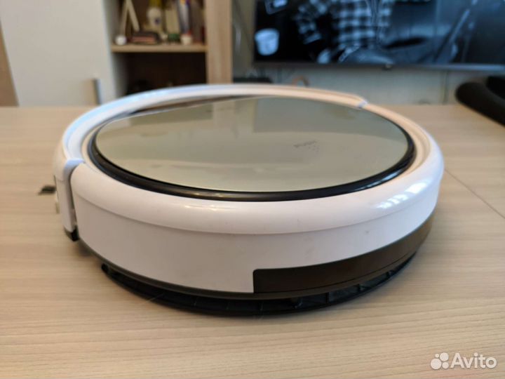 Робот-пылесос ilife v50
