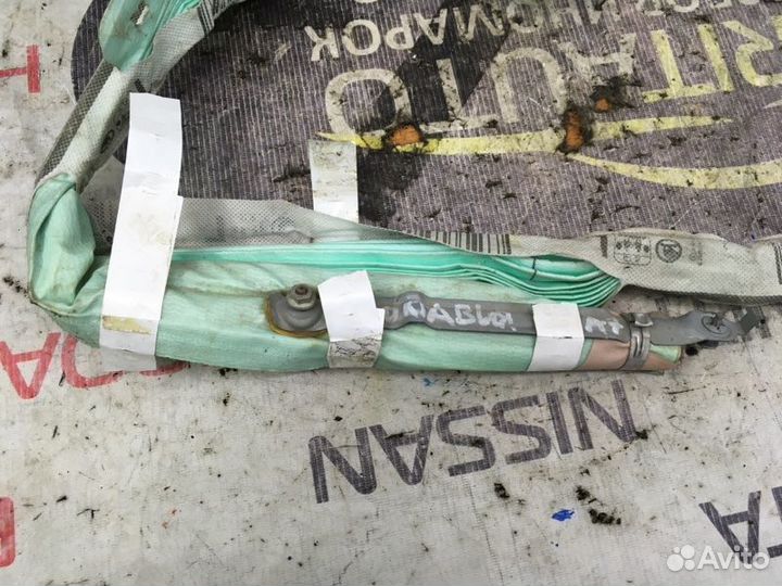 Шторка безопасности левая Skoda Octavia A7 1.4